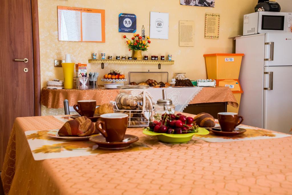 B&B Casa Mariangi Кастеллана-Гротте Экстерьер фото