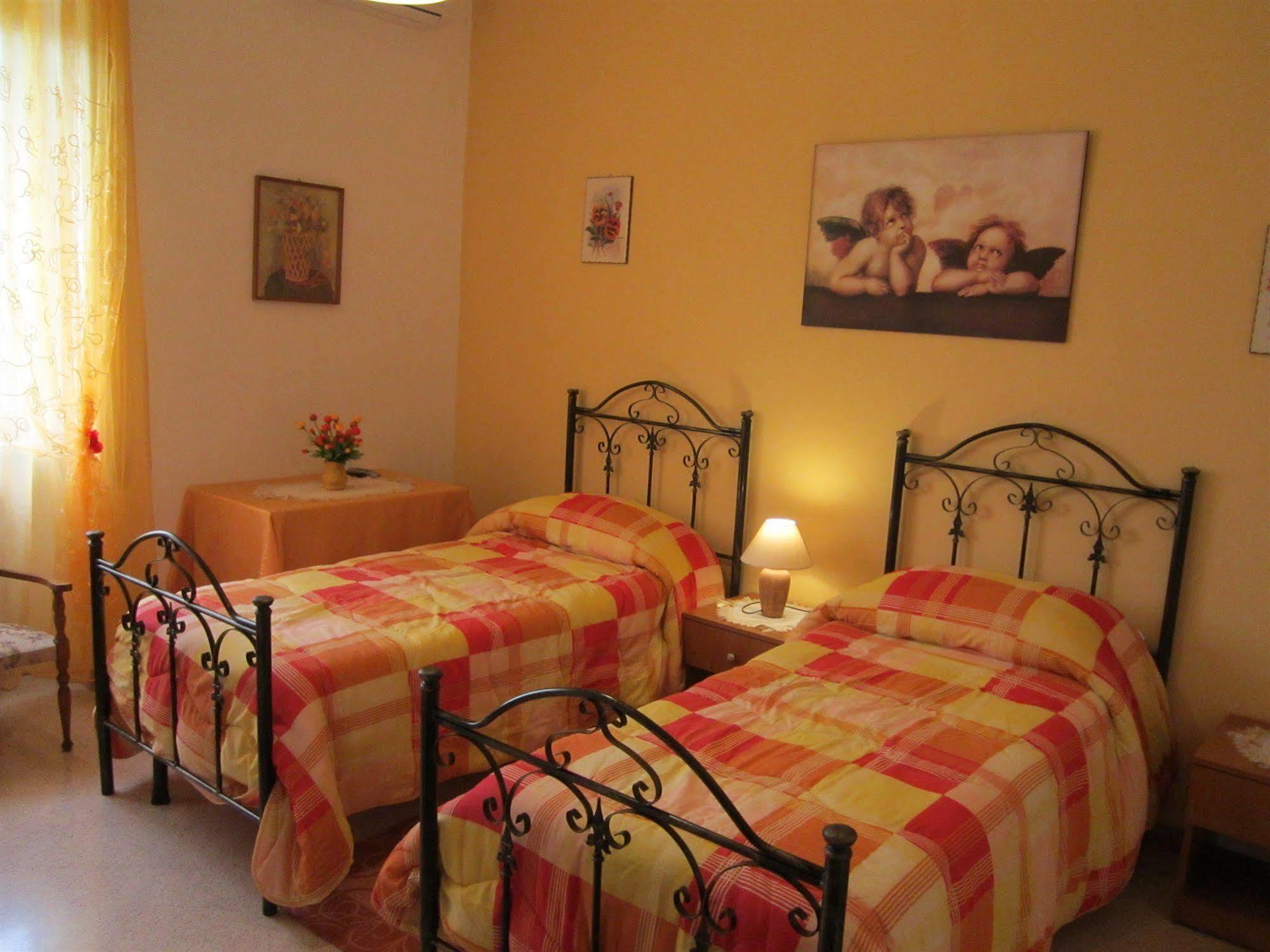B&B Casa Mariangi Кастеллана-Гротте Экстерьер фото